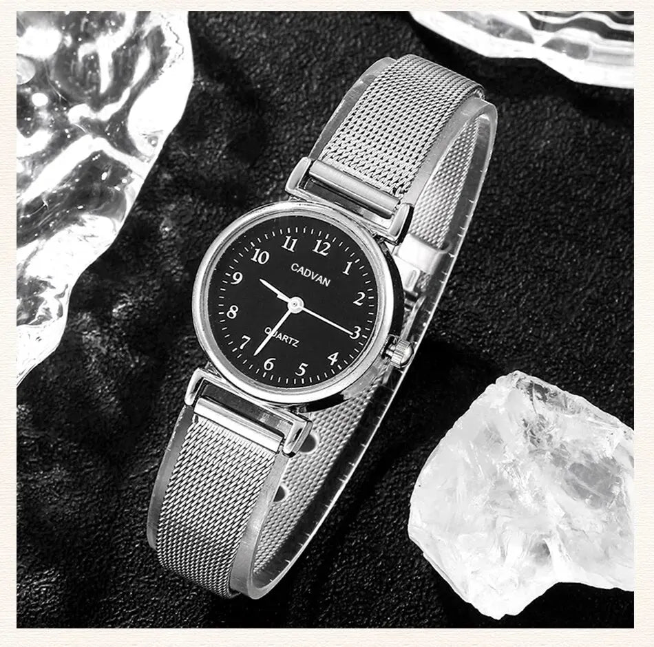 Fashion Casual Women's Watch & Bracelet Set - Silver Alloy - Afrilinker