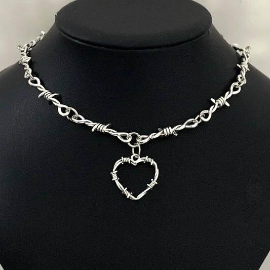 Gothic Barbed Wire Heart Choker Necklace - Afrilinker